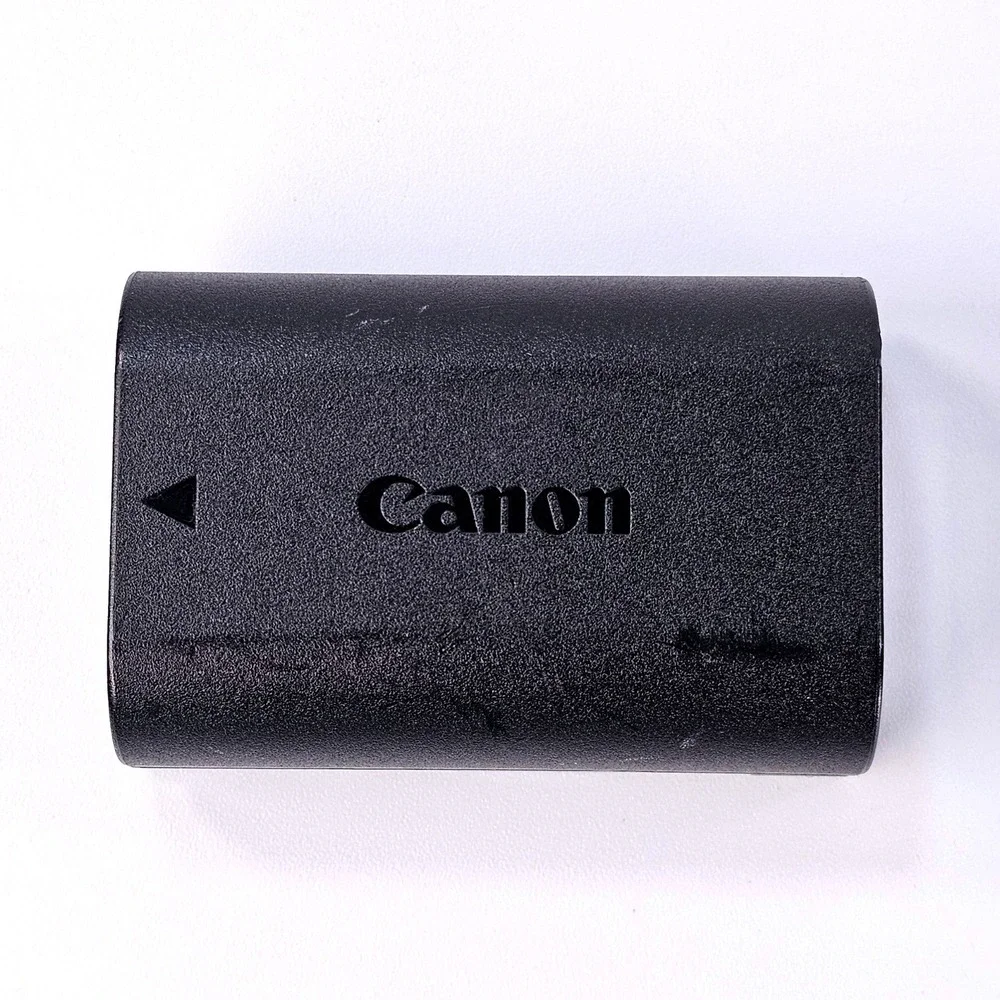 Canon LP-E6N Rechargeable Lithium-Ion Battery Pack 7.2V 1865mAh 14Wh Black